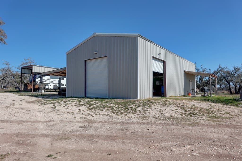 10.03 acres in Gillespie County gallery image 4