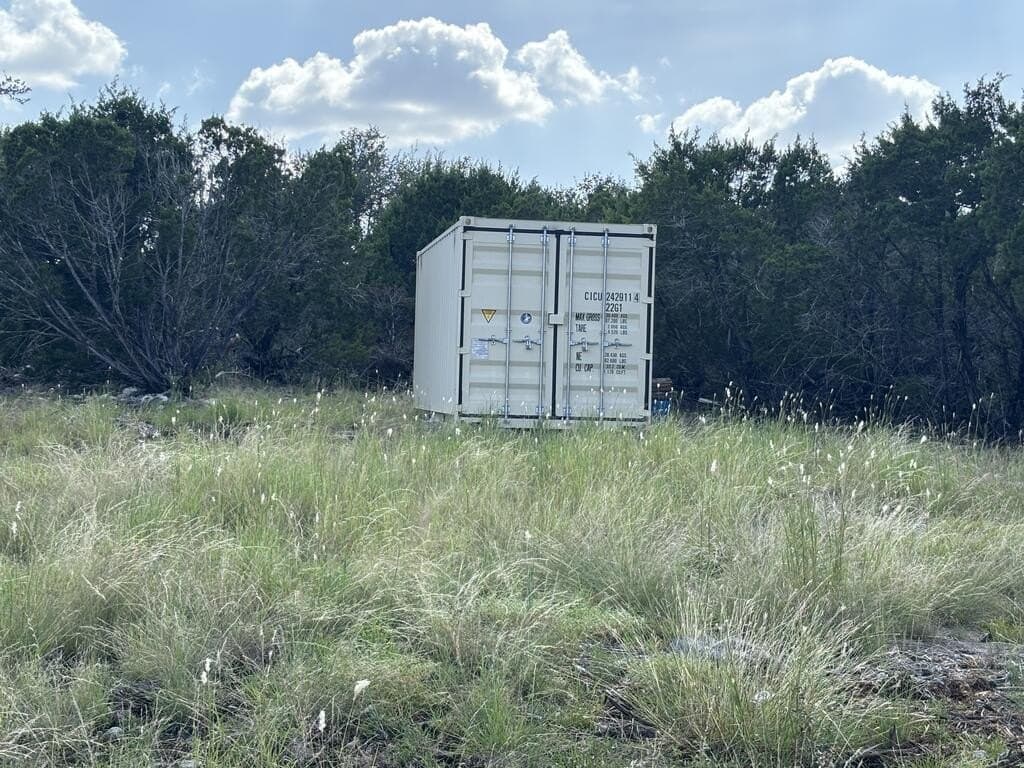 20 acres in Edwards County - photo 22