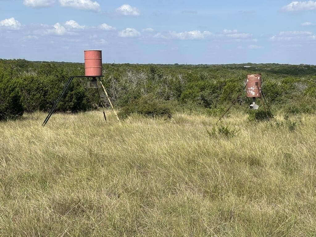 20 acres in Edwards County - photo 27