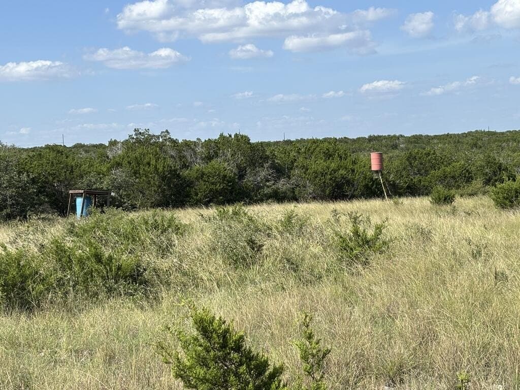 20 acres in Edwards County - photo 31