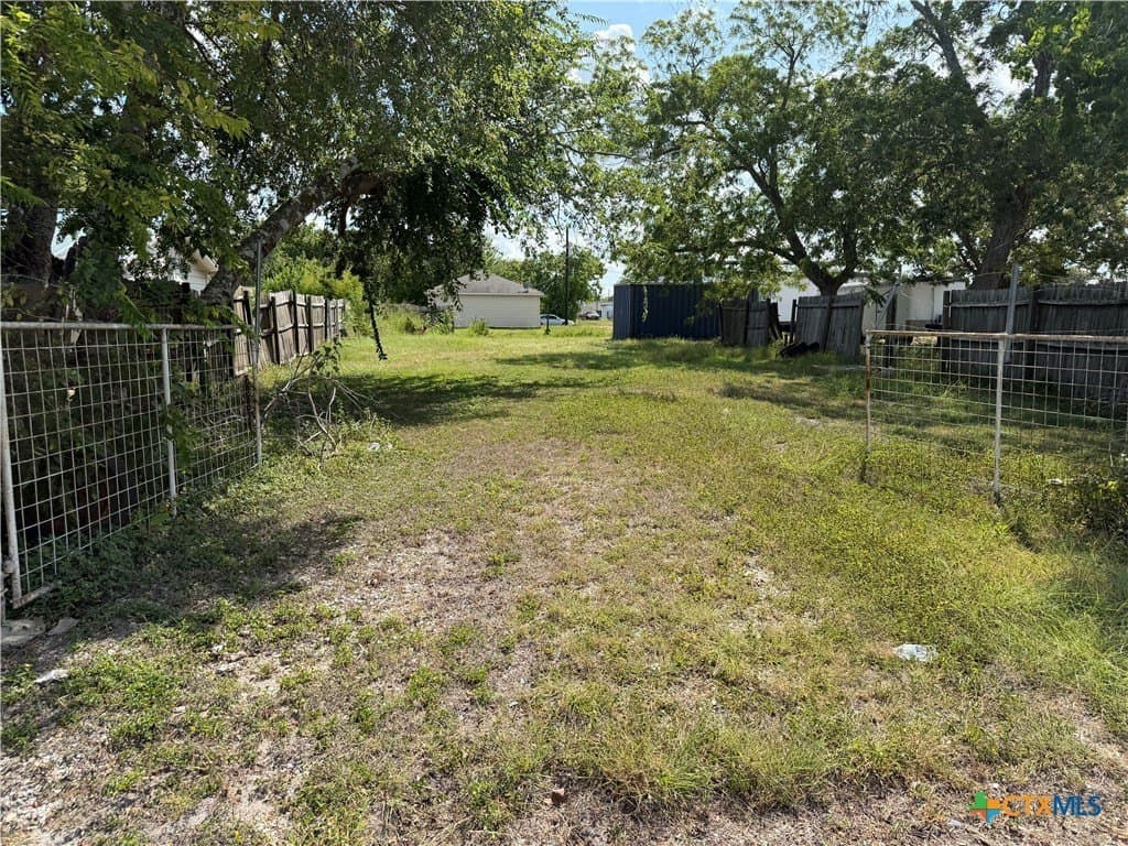 0.14 acres in Calhoun County - photo 2
