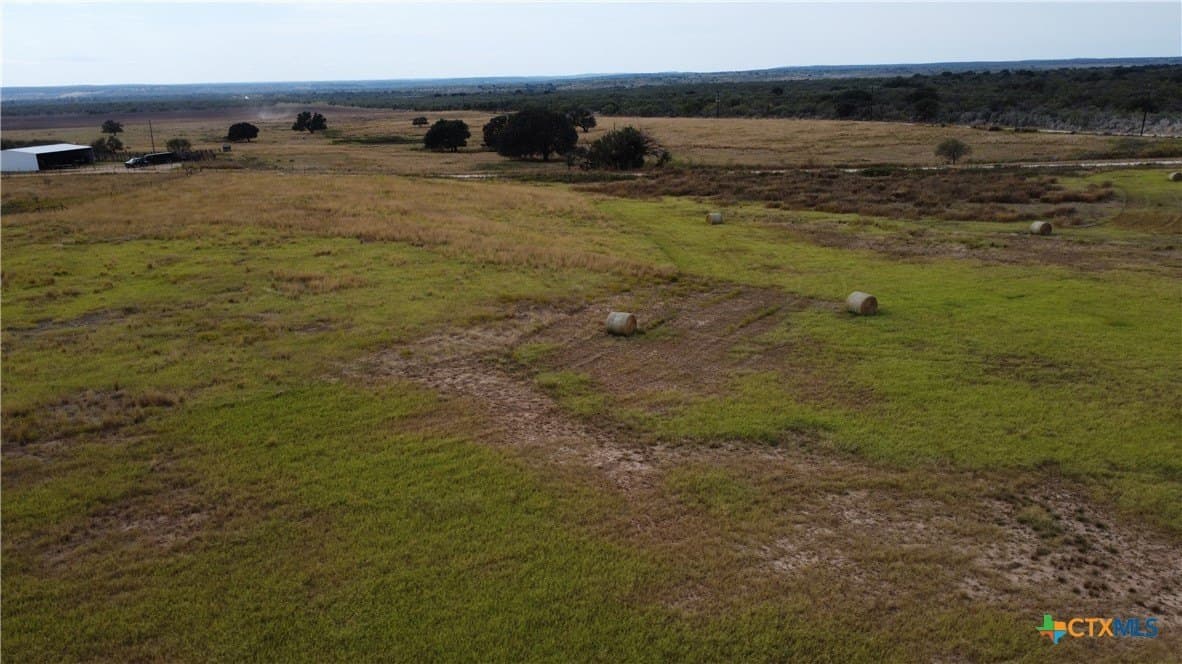 61.64 acres in San Saba County - photo 4