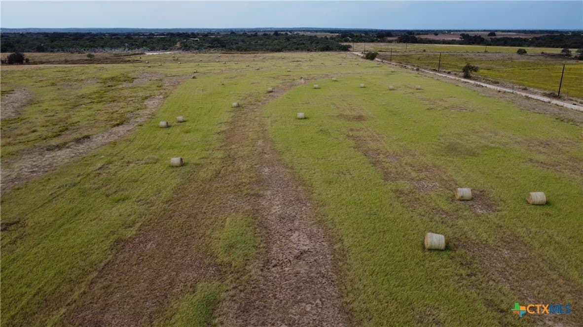 61.64 acres in San Saba County - photo 3
