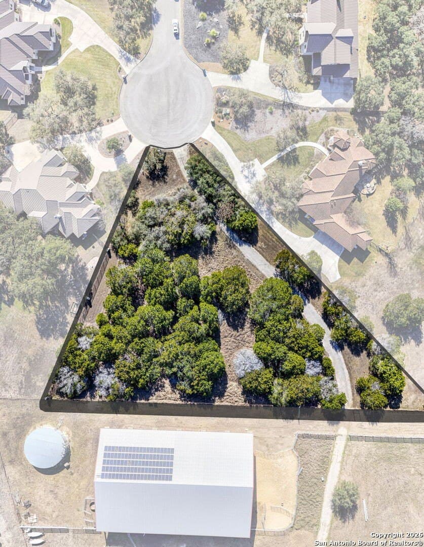 1.27 acres in Kendall County - photo 9