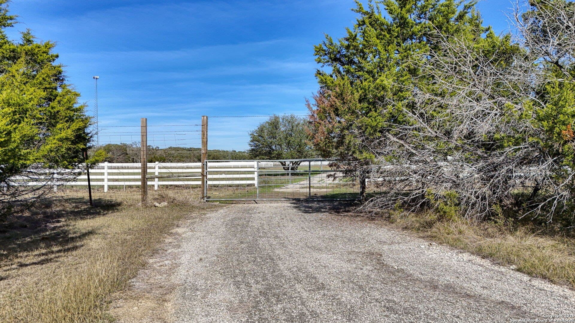 1.27 acres in Kendall County - photo 44