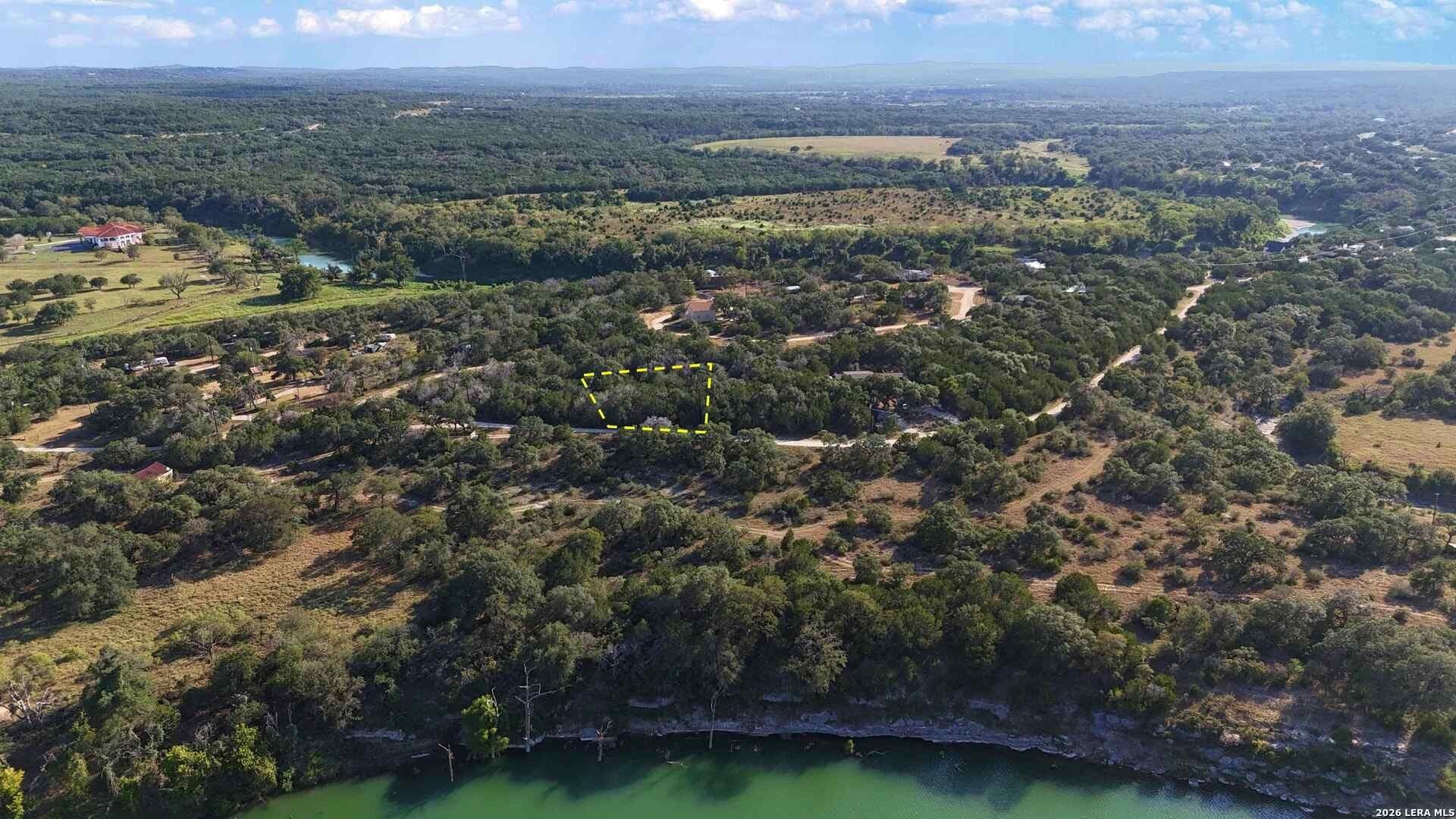 0.31 acres in Comal County - photo 6