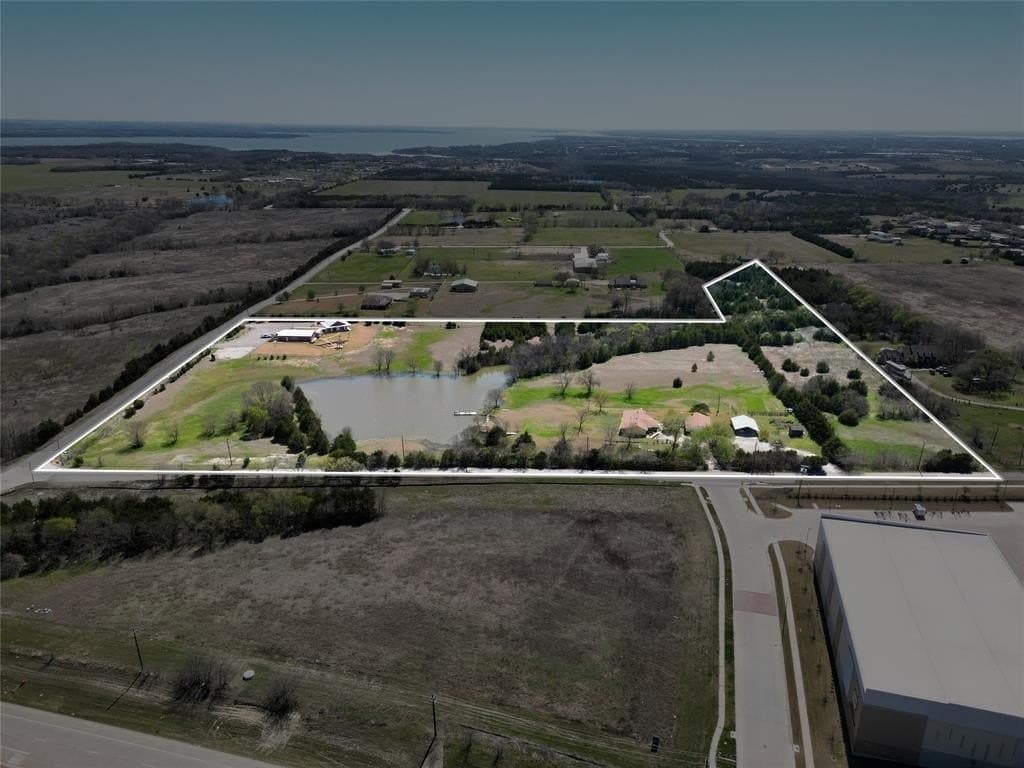 20 acres in Collin County