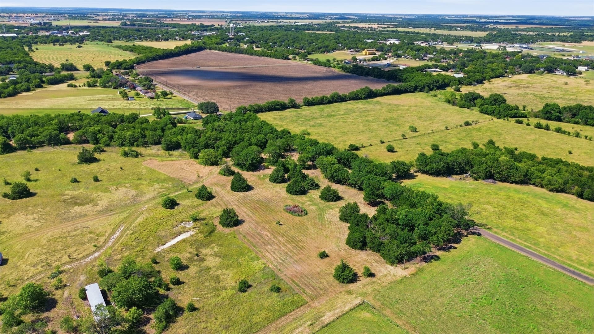 1 acres in Ellis County - photo 6