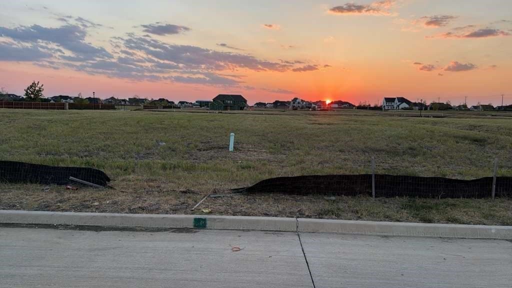 0.3 acres in Denton County - photo 3