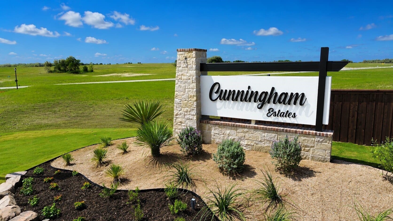 1.01 acres in Ellis County - photo 2