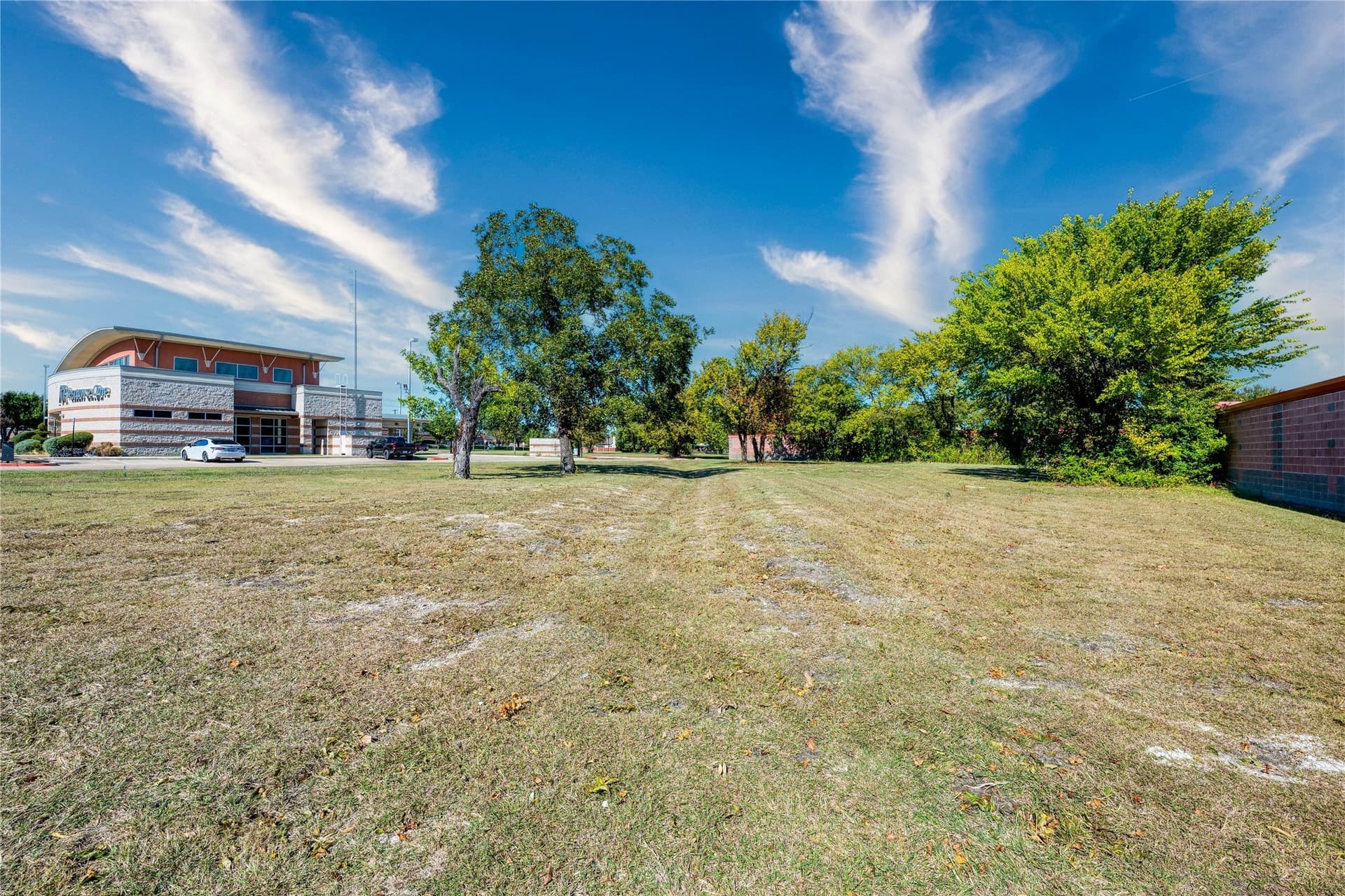 0.76 acres in Dallas County - photo 7