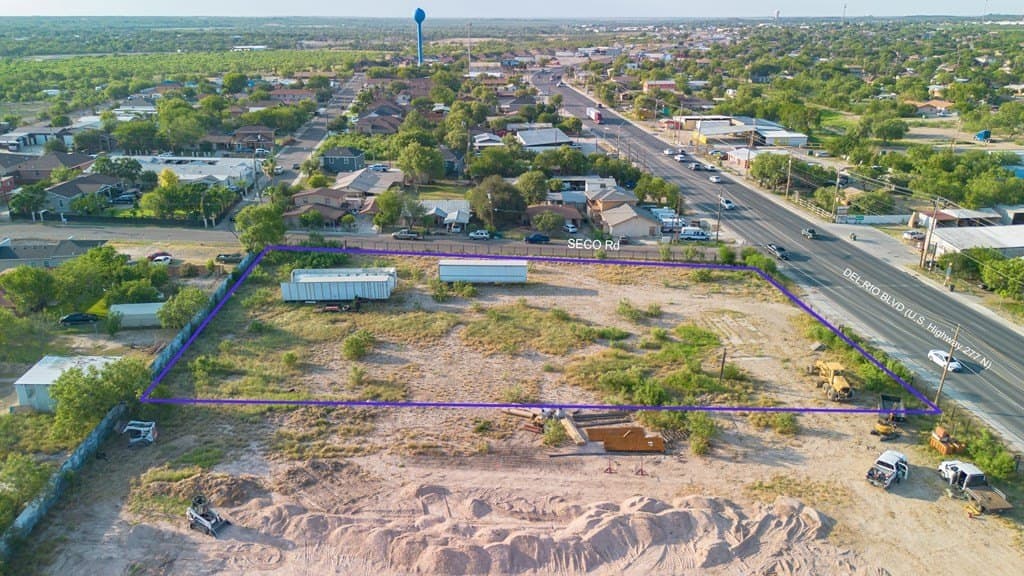 1.36 acres in Maverick County featured view