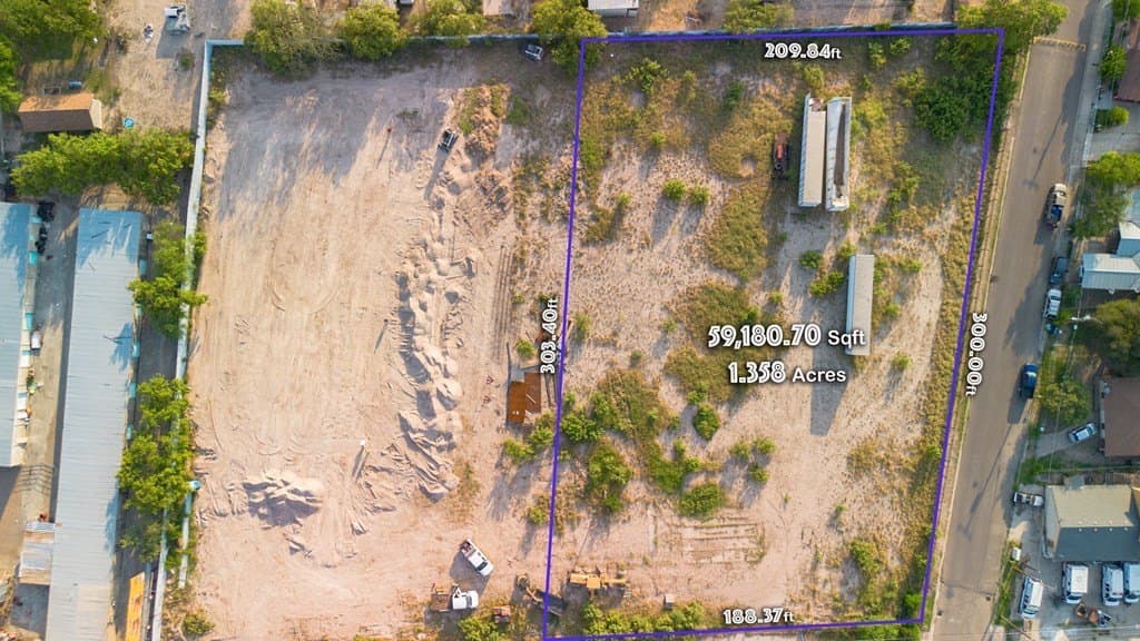 1.36 acres in Maverick County gallery image 2