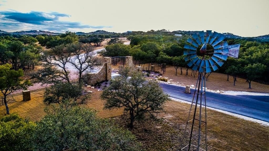 5 acres in Blanco County