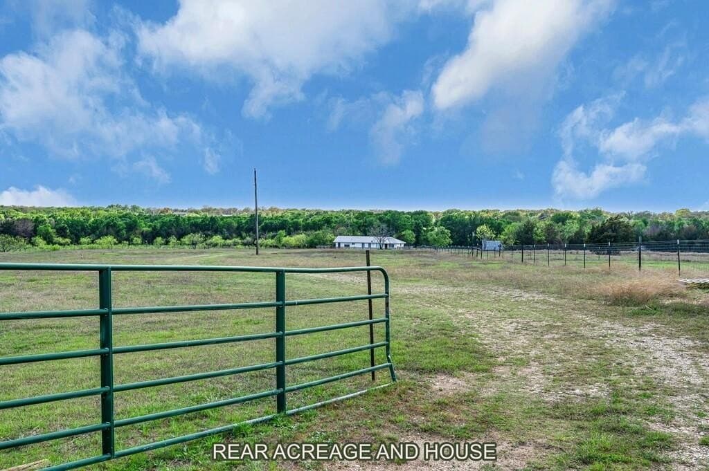 12.57 acres in McLennan County gallery image 2