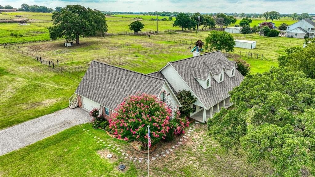 10 acres in Parker County gallery image 3