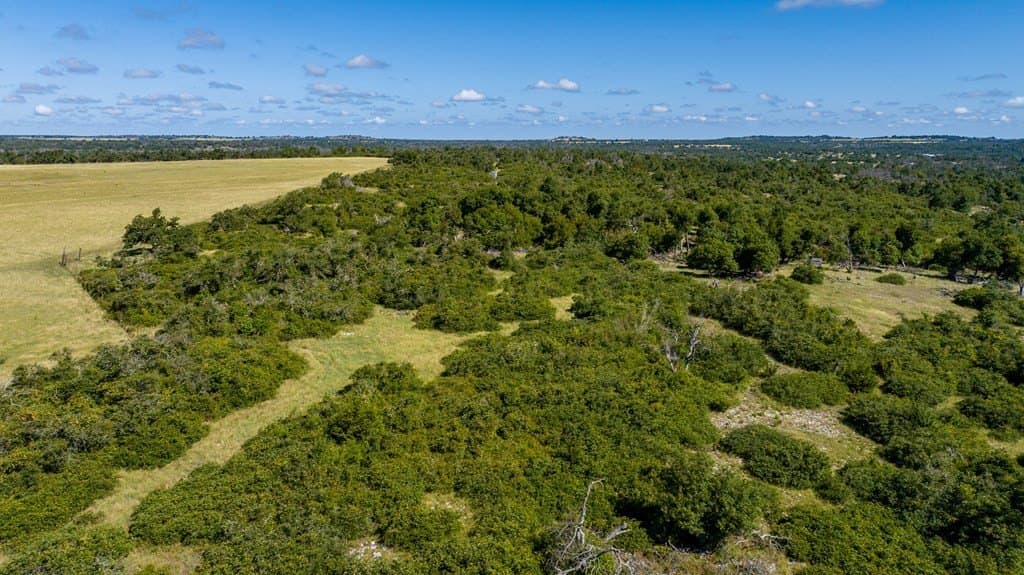 199.82 acres in Gillespie County - photo 18