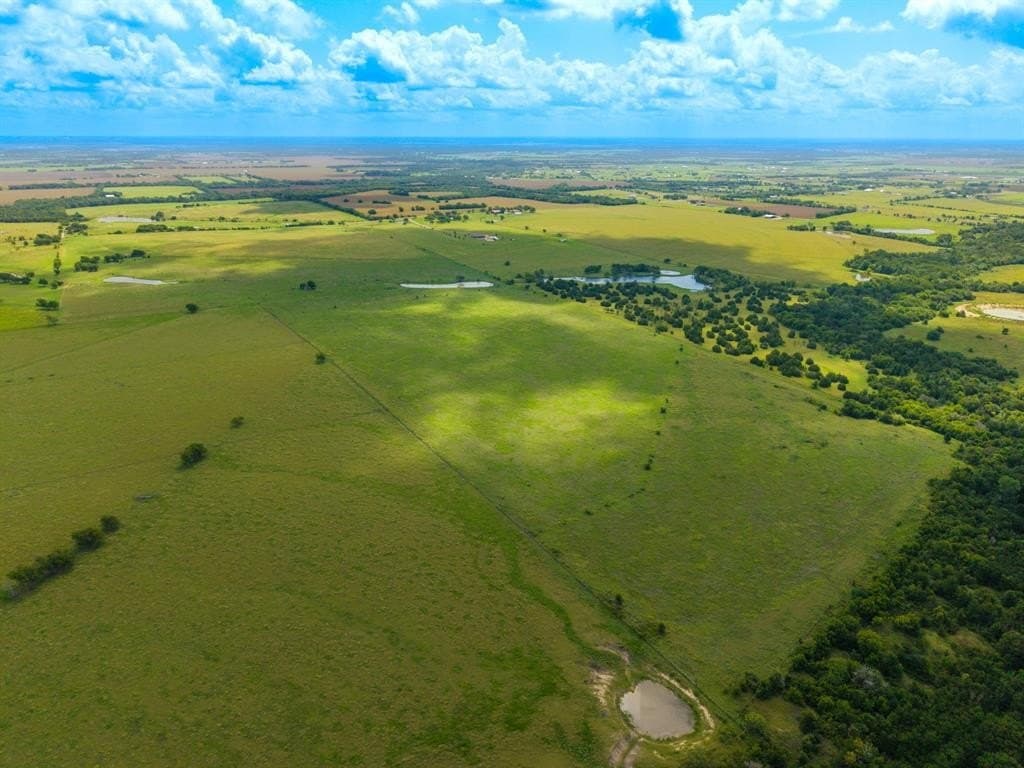129.25 acres in McLennan County featured view