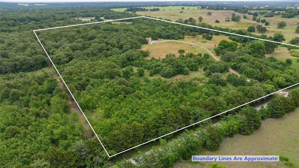 33.6 acres in Cooke County gallery image 4