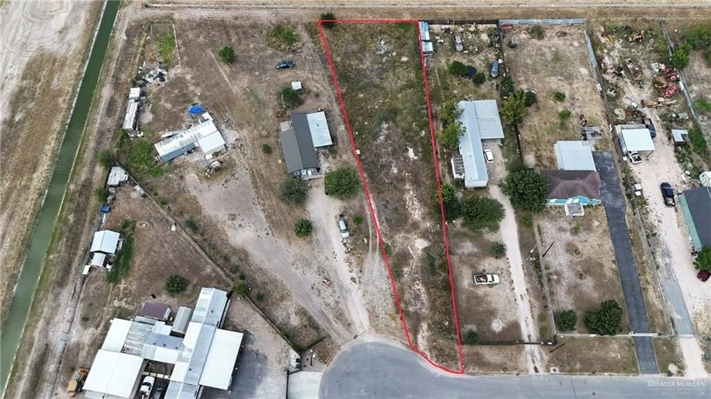 0.5 acres in Hidalgo County - photo 2