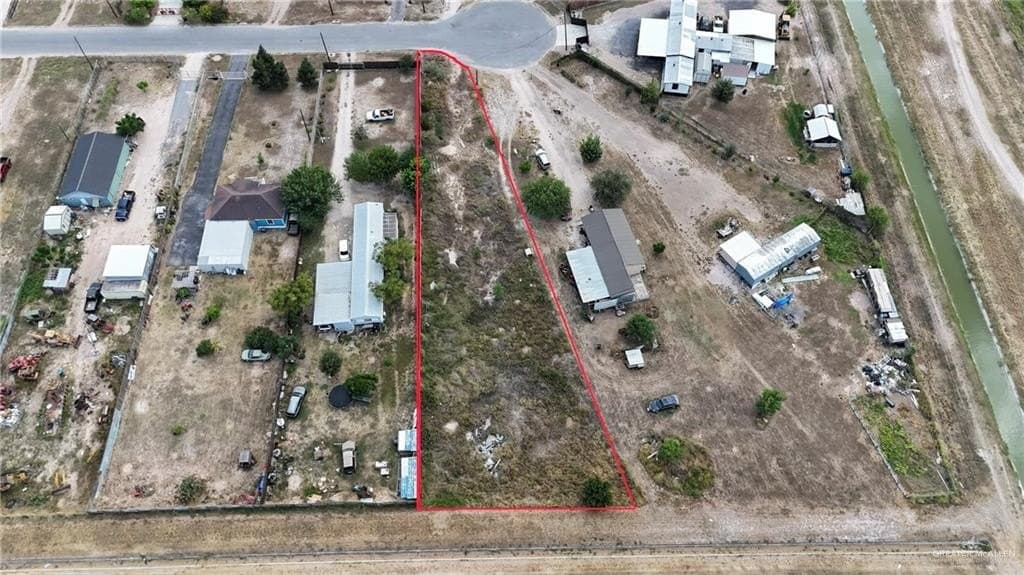 0.5 acres in Hidalgo County - photo 3