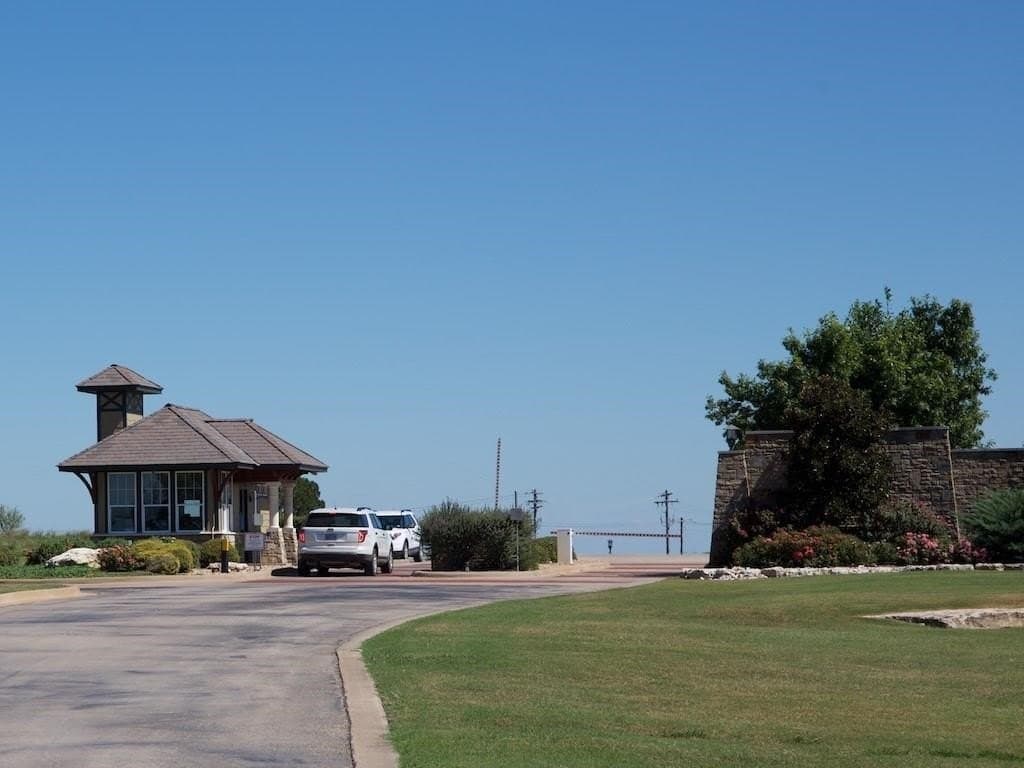 0.32 acres in Johnson County - photo 12
