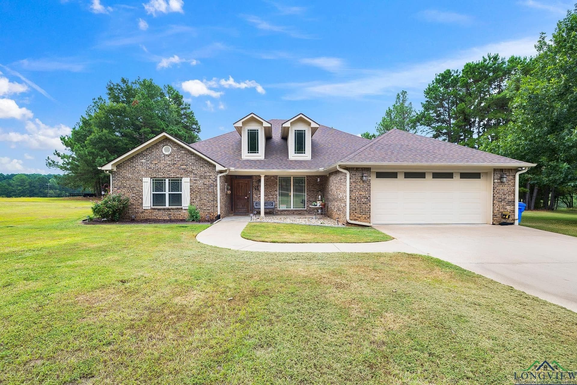 10 acres in Upshur County