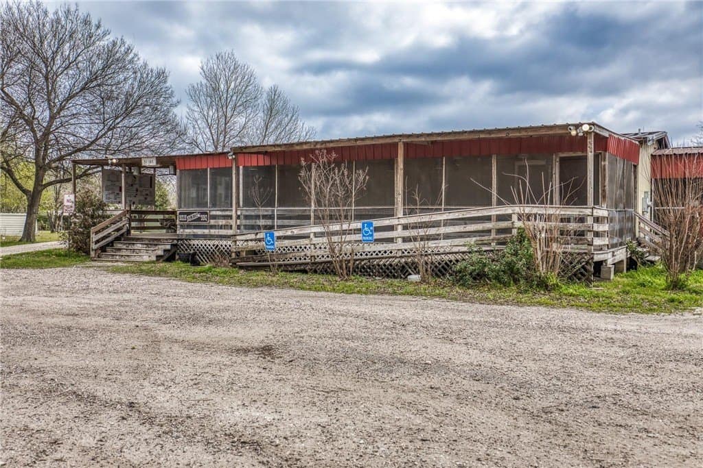 2.5 acres in MONTGOMERY County - photo 11