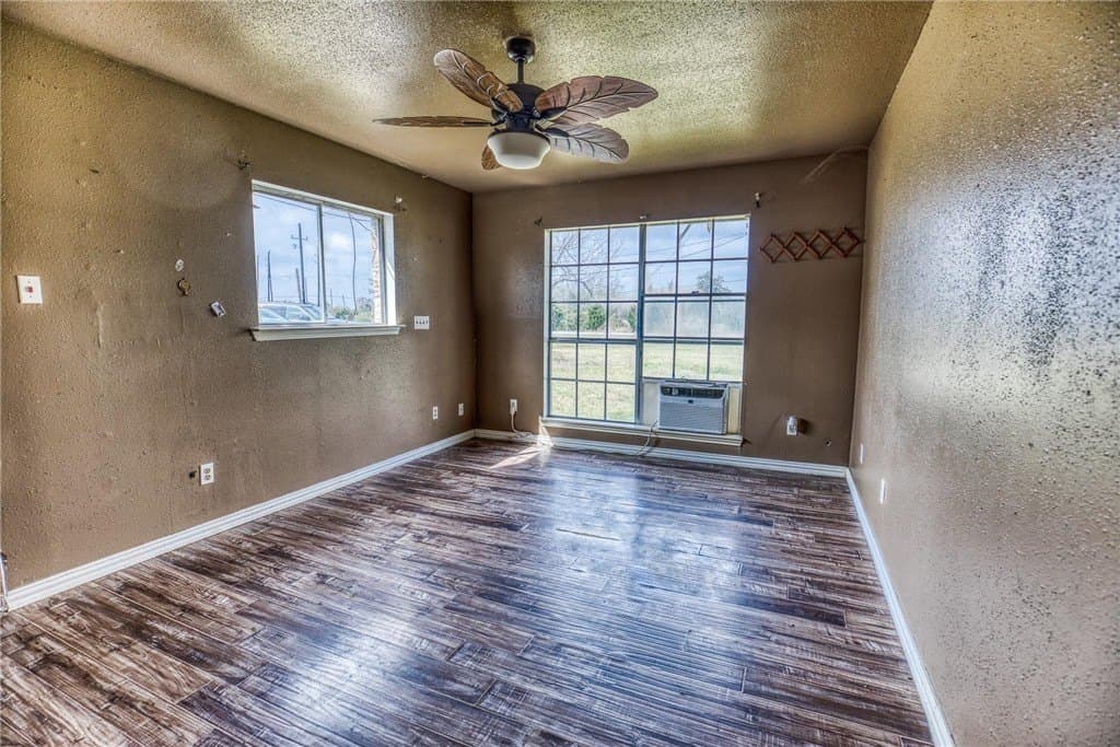 2.5 acres in MONTGOMERY County - photo 26