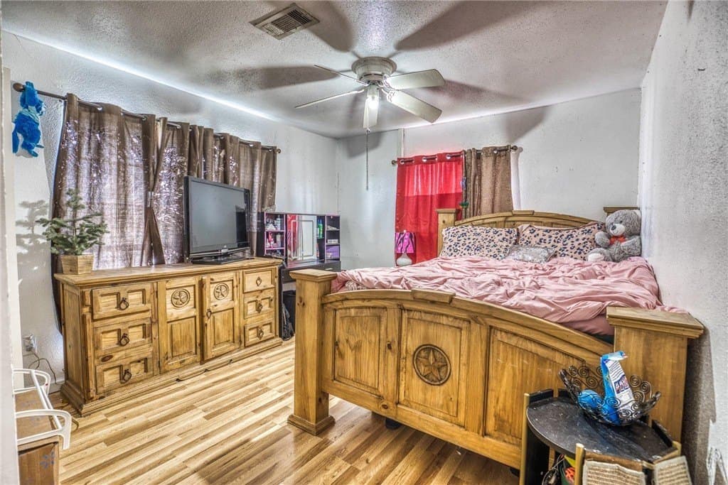 2.5 acres in MONTGOMERY County - photo 30