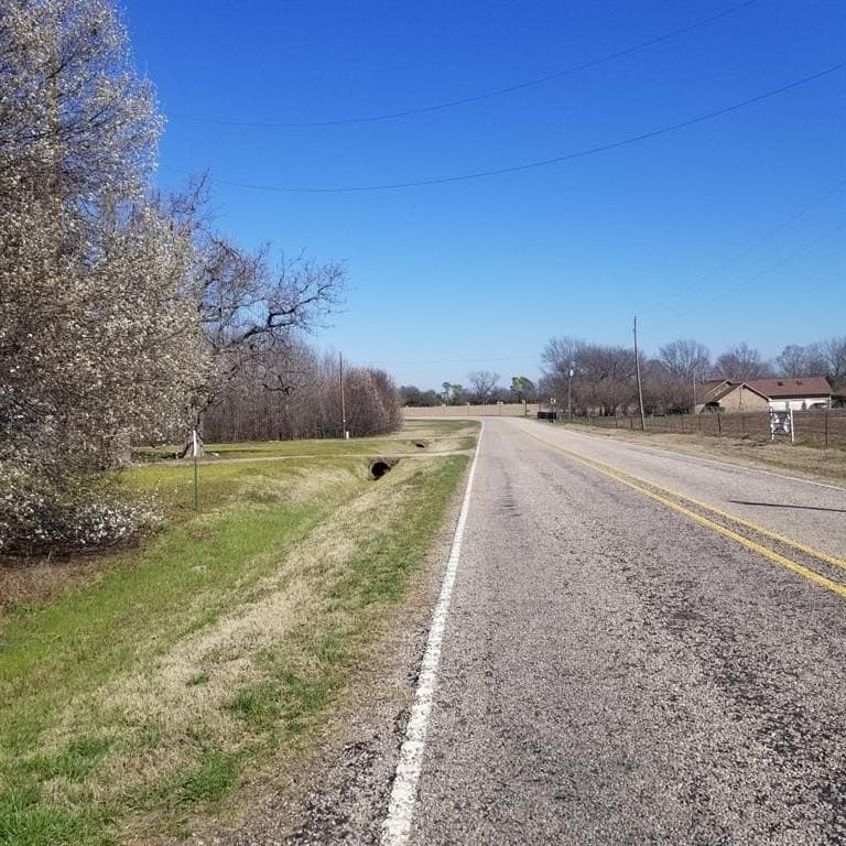 11 acres in Grayson County