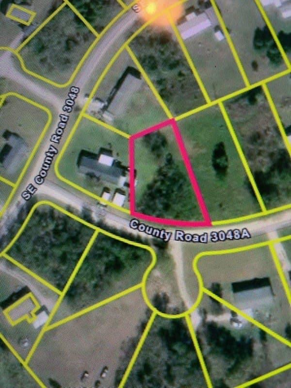 0.37 acres in Navarro County - photo 2