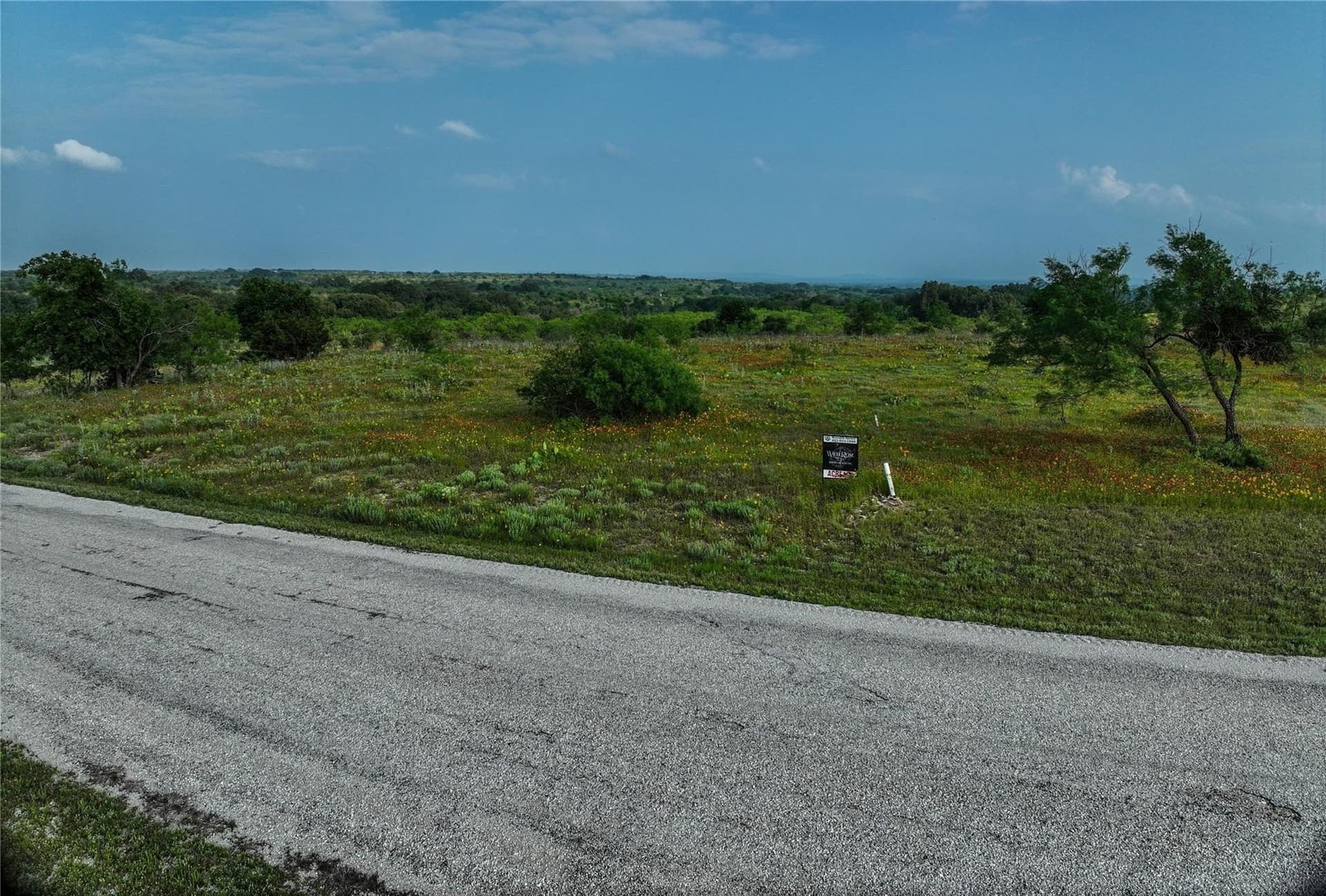 10 acres in Comanche County - photo 3