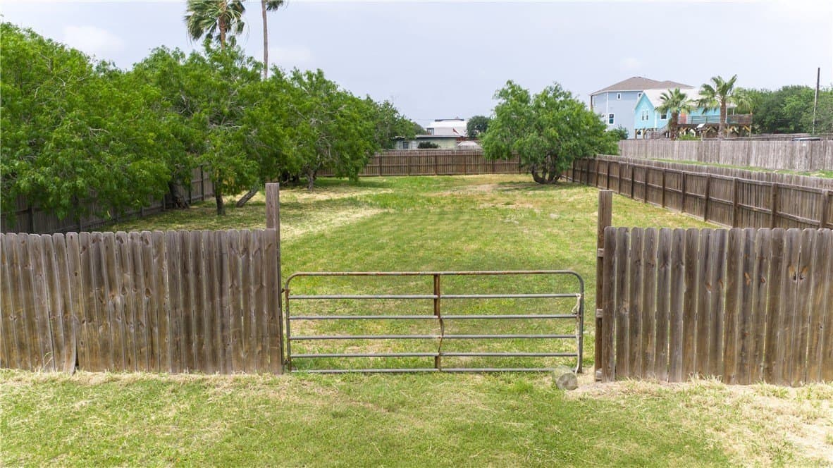 0.29 acres in Nueces County - photo 28