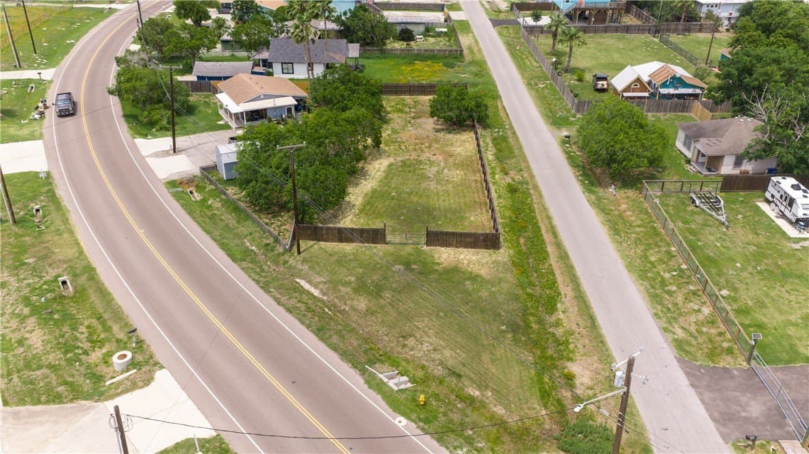0.29 acres in Nueces County - photo 8