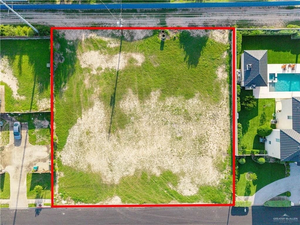 0.5 acres in Hidalgo County gallery image 2