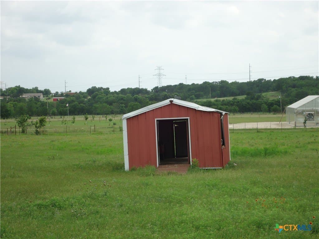 16.96 acres in Bell County featured view