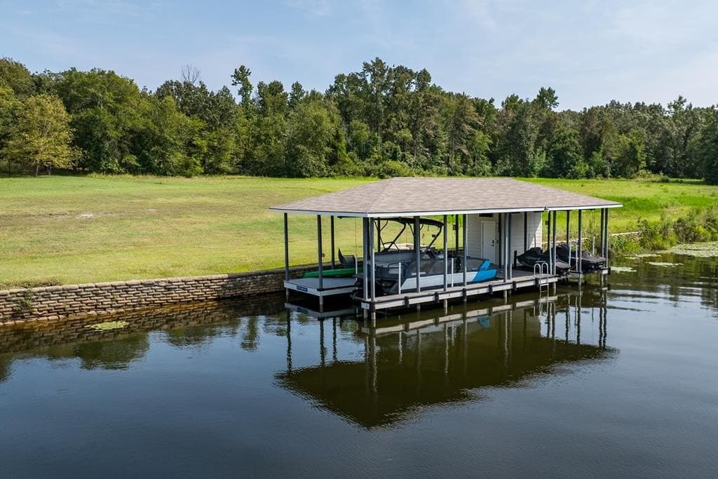 1.37 acres in Henderson County - photo 9