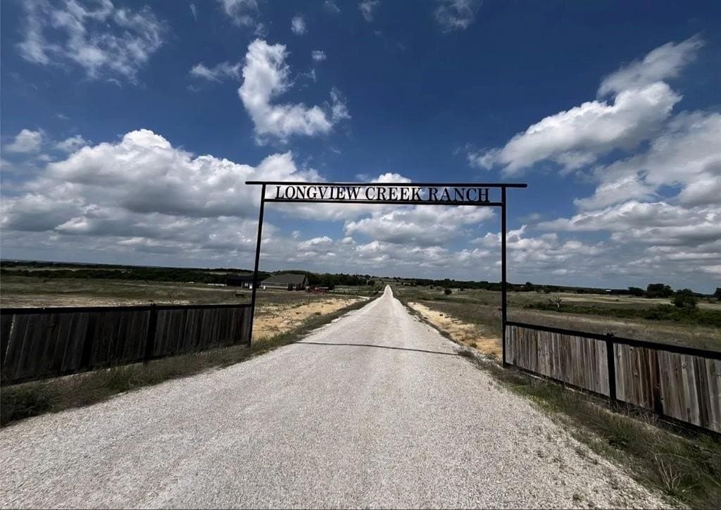 2 acres in Hill County