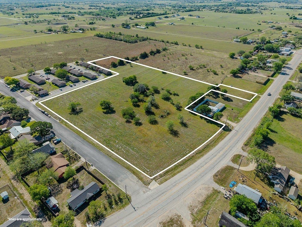 8.04 acres in Fayette County gallery image 2