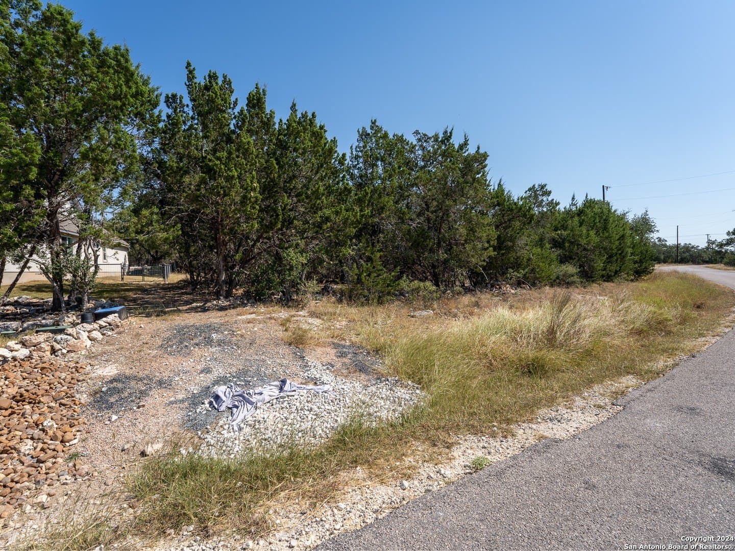 0.23 acres in Blanco County gallery image 4