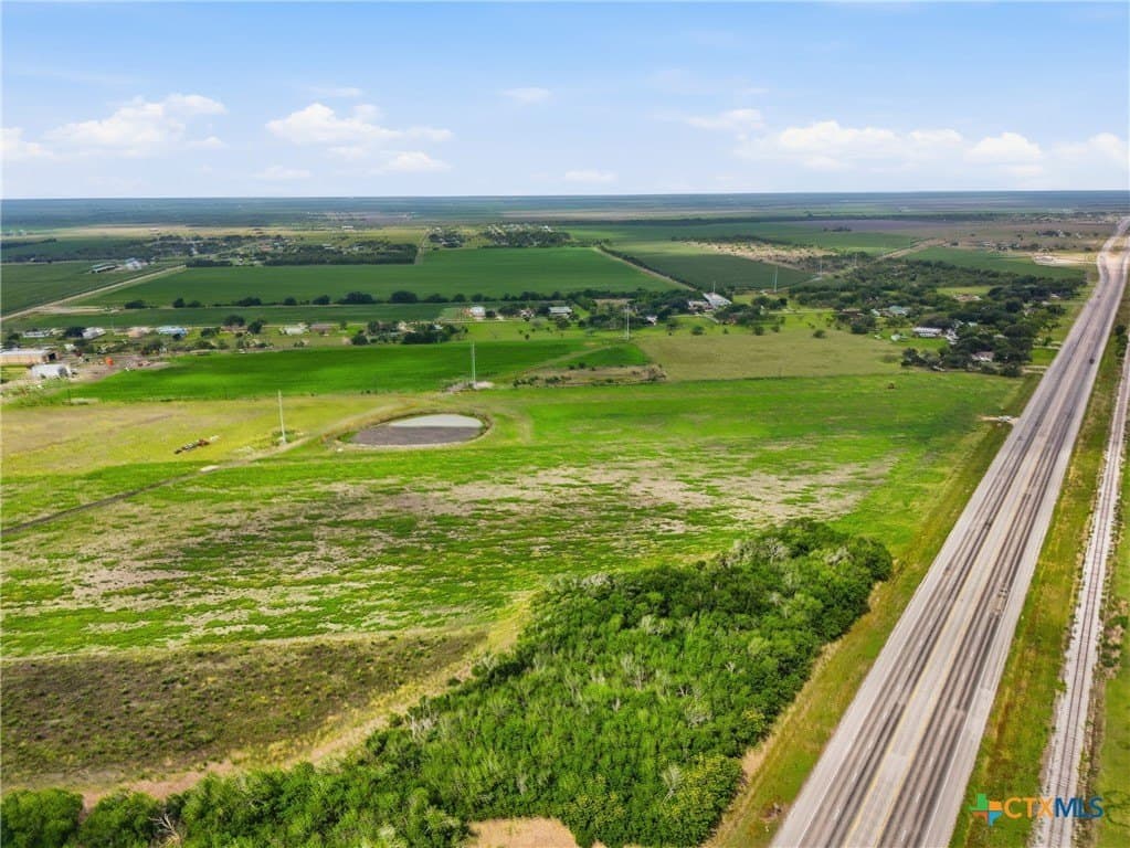 11.7 acres in Calhoun County - photo 3