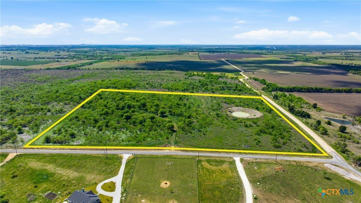 24 acres in Bell County