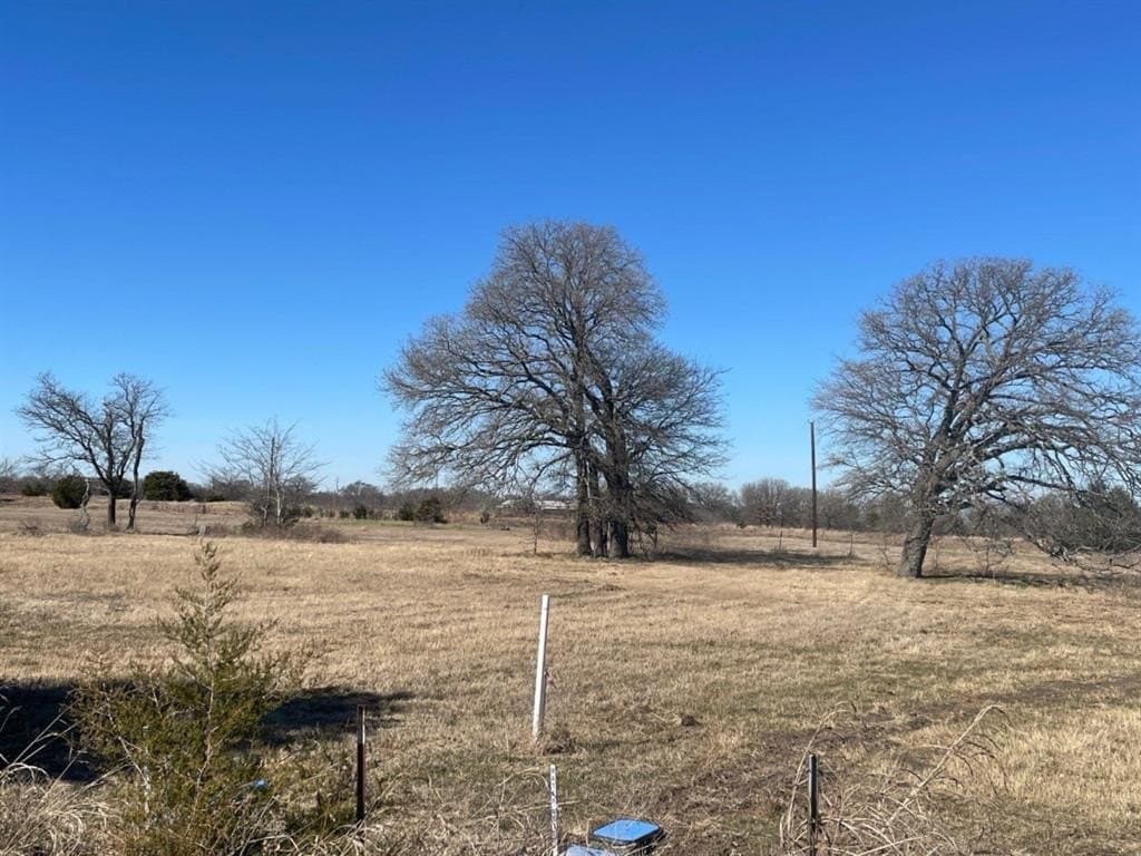 1.37 acres in Kaufman County gallery image 2