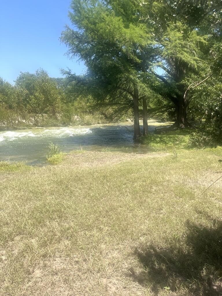 0.64 acres in Uvalde County