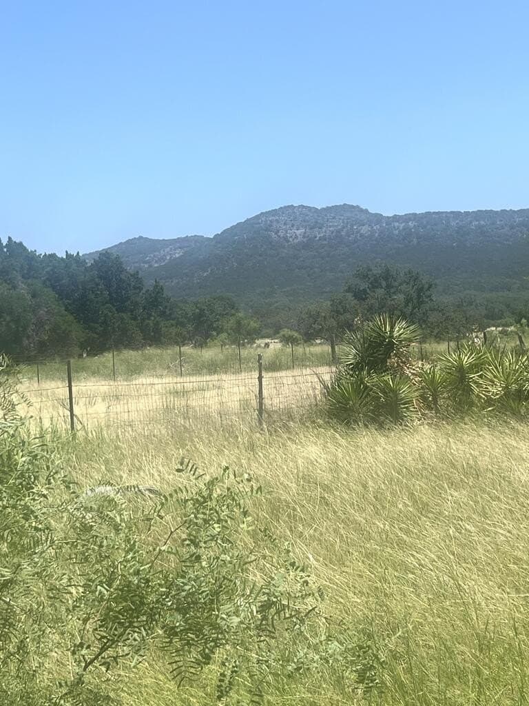 0.64 acres in Uvalde County - photo 5