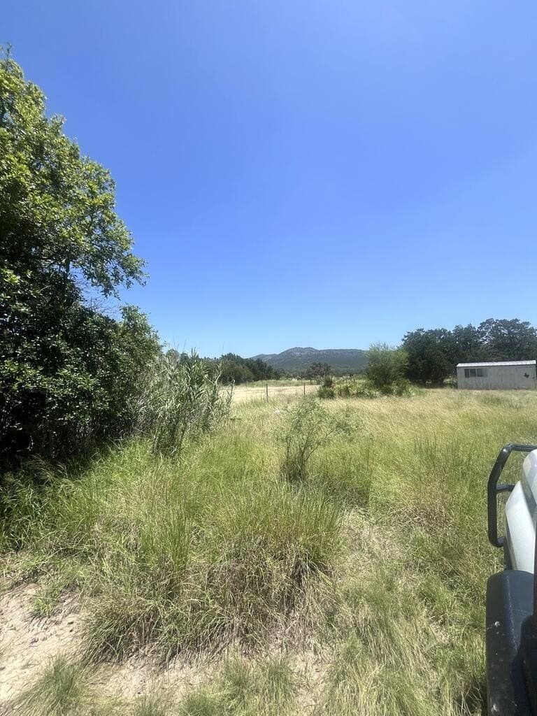 0.64 acres in Uvalde County - photo 4