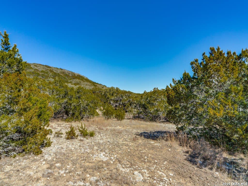 8.5 acres in Bandera County - photo 10