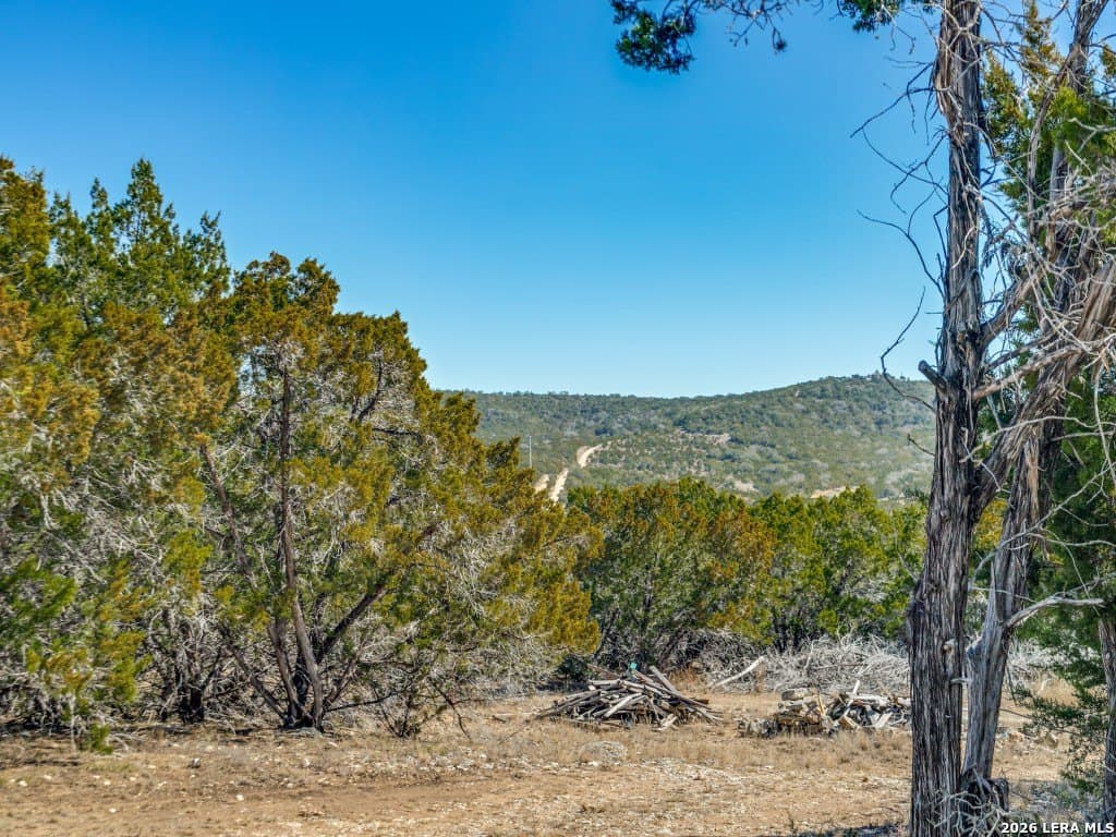 8.5 acres in Bandera County - photo 7