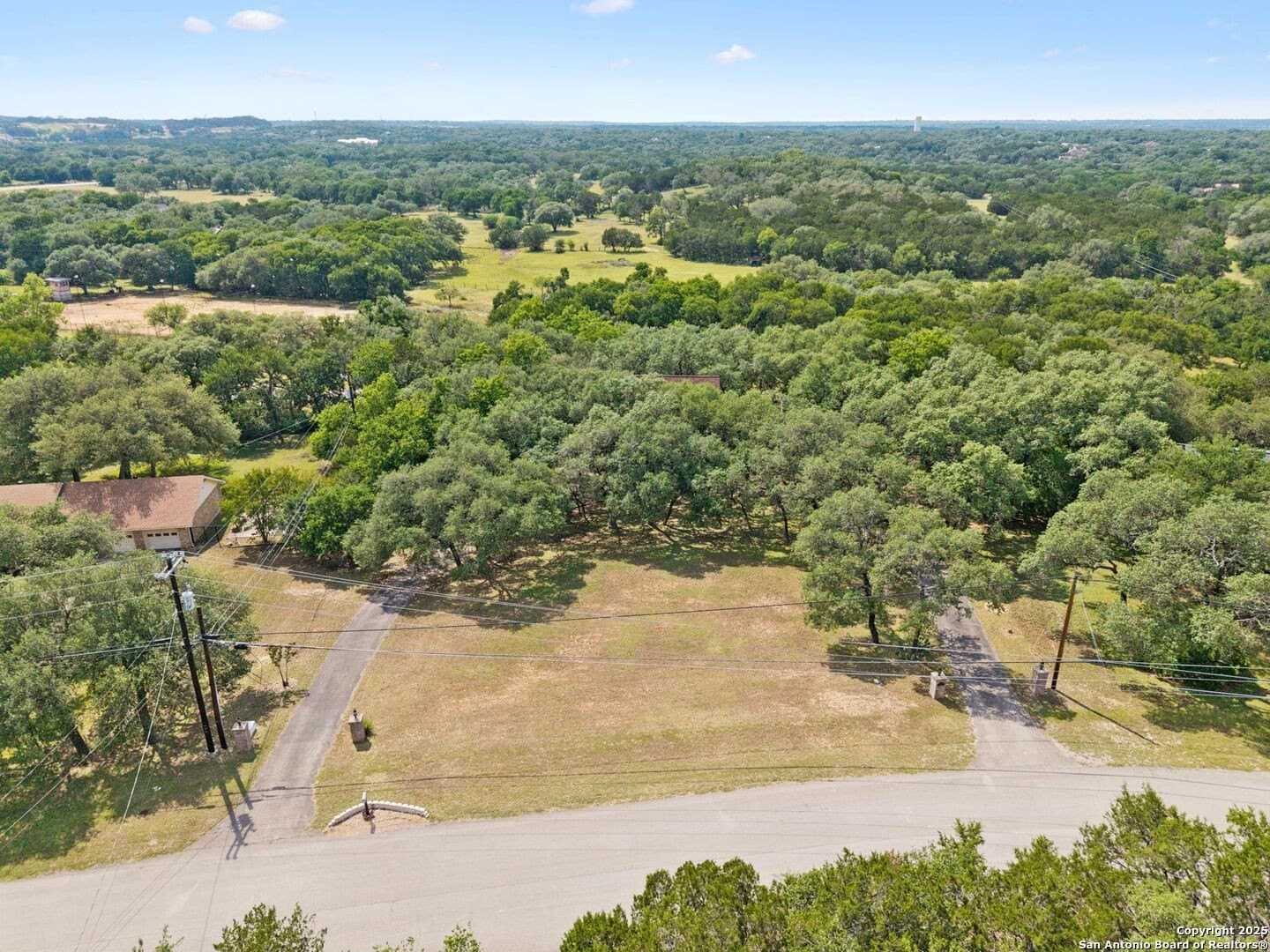 4.42 acres in Comal County gallery image 2